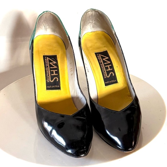 MHS Miguel Hernandez Women’s Flower Detail Leather Heels Pumps Shoes 8.5 narrow - Picture 8 of 14